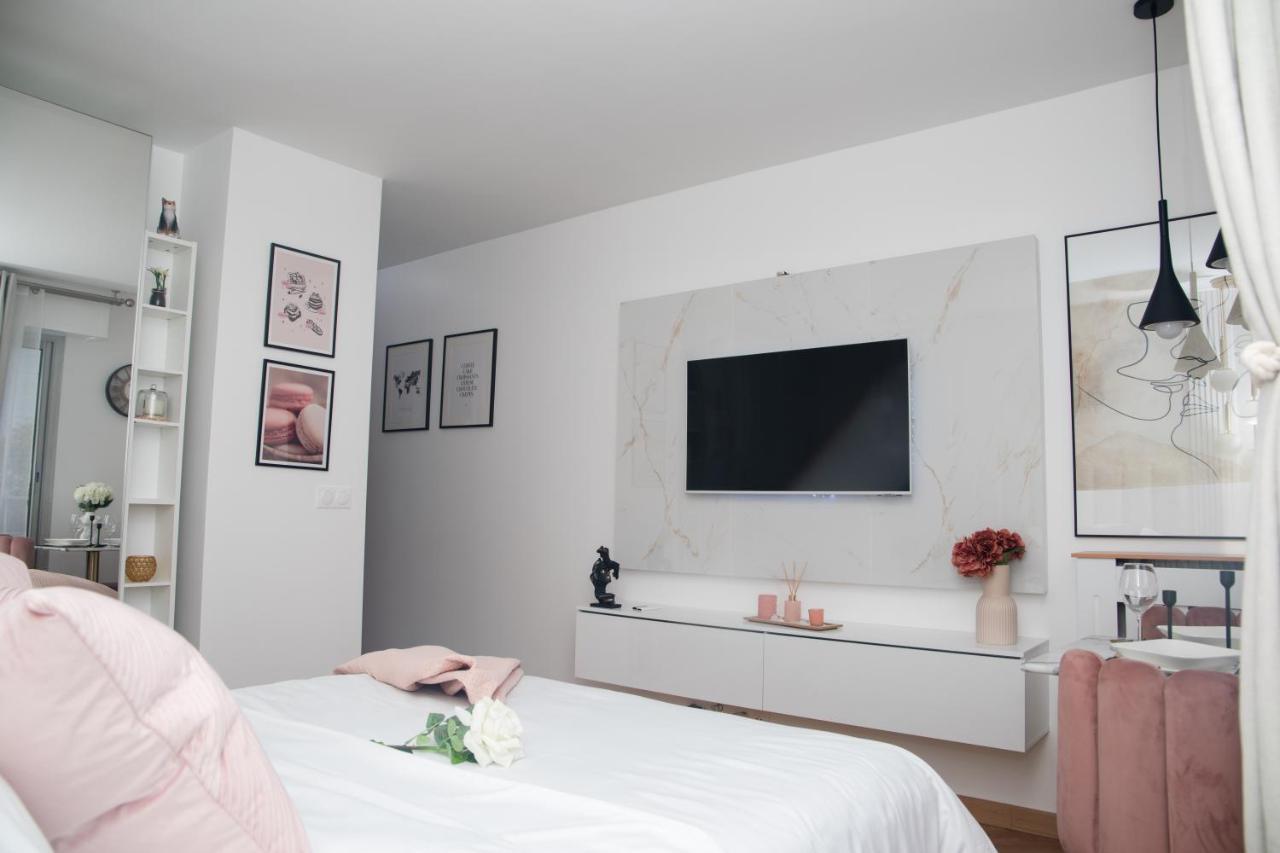 Paris' Premium Romantic Studio Eksteriør bilde